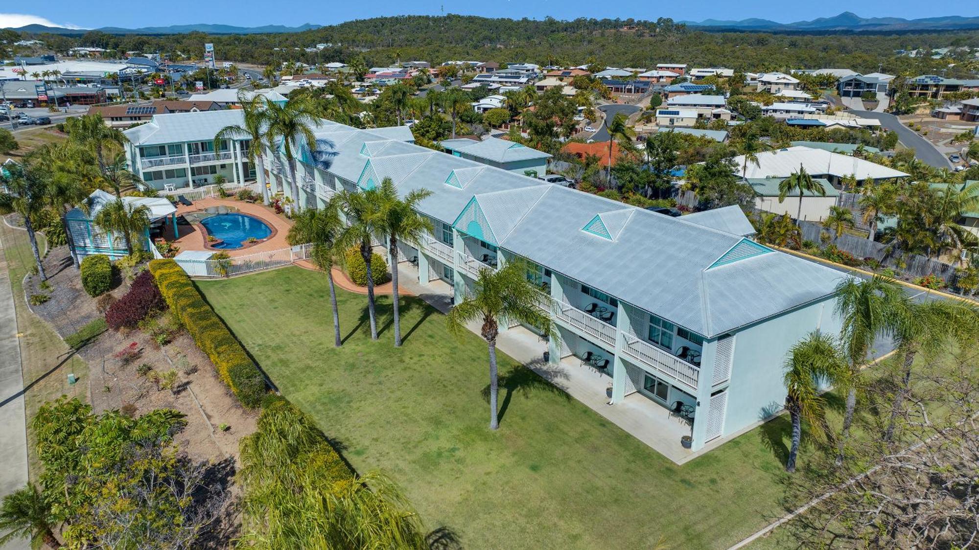 Reef Adventureland Motor Inn Tannum Sands Esterno foto