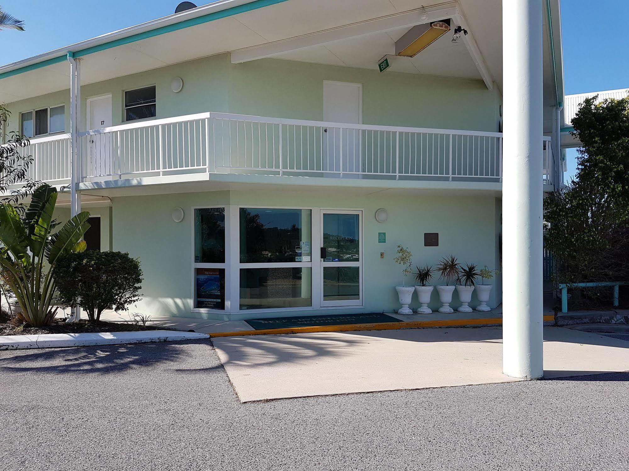 Reef Adventureland Motor Inn Tannum Sands Esterno foto